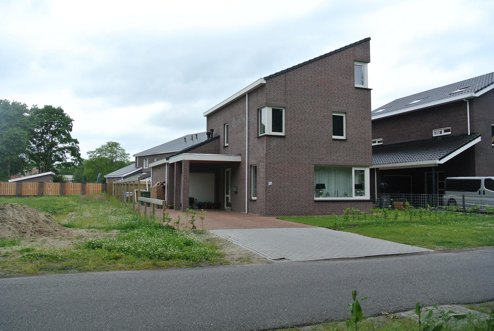 huis-met-lessenaarsdak